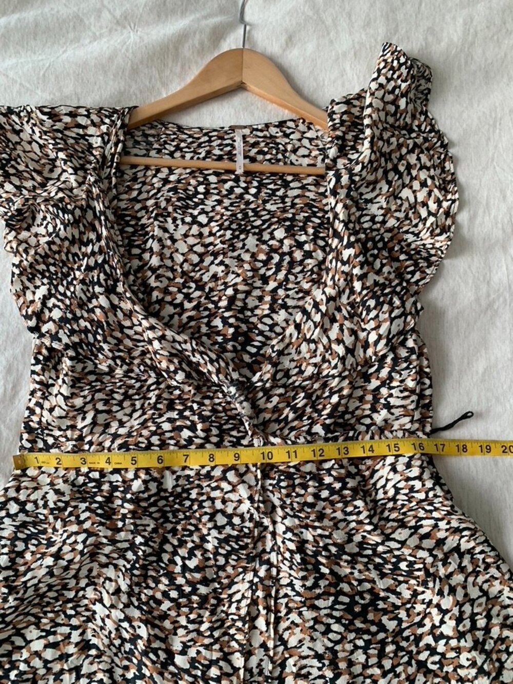 Free People Dress Size M Animal Print Jet Combo Mini Dress Ruffle Sleeve - Picture 9 of 12